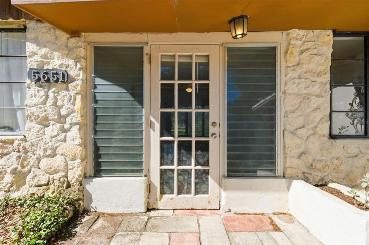 5651 Monroe Street, New Port Richey, FL 34653 Photo