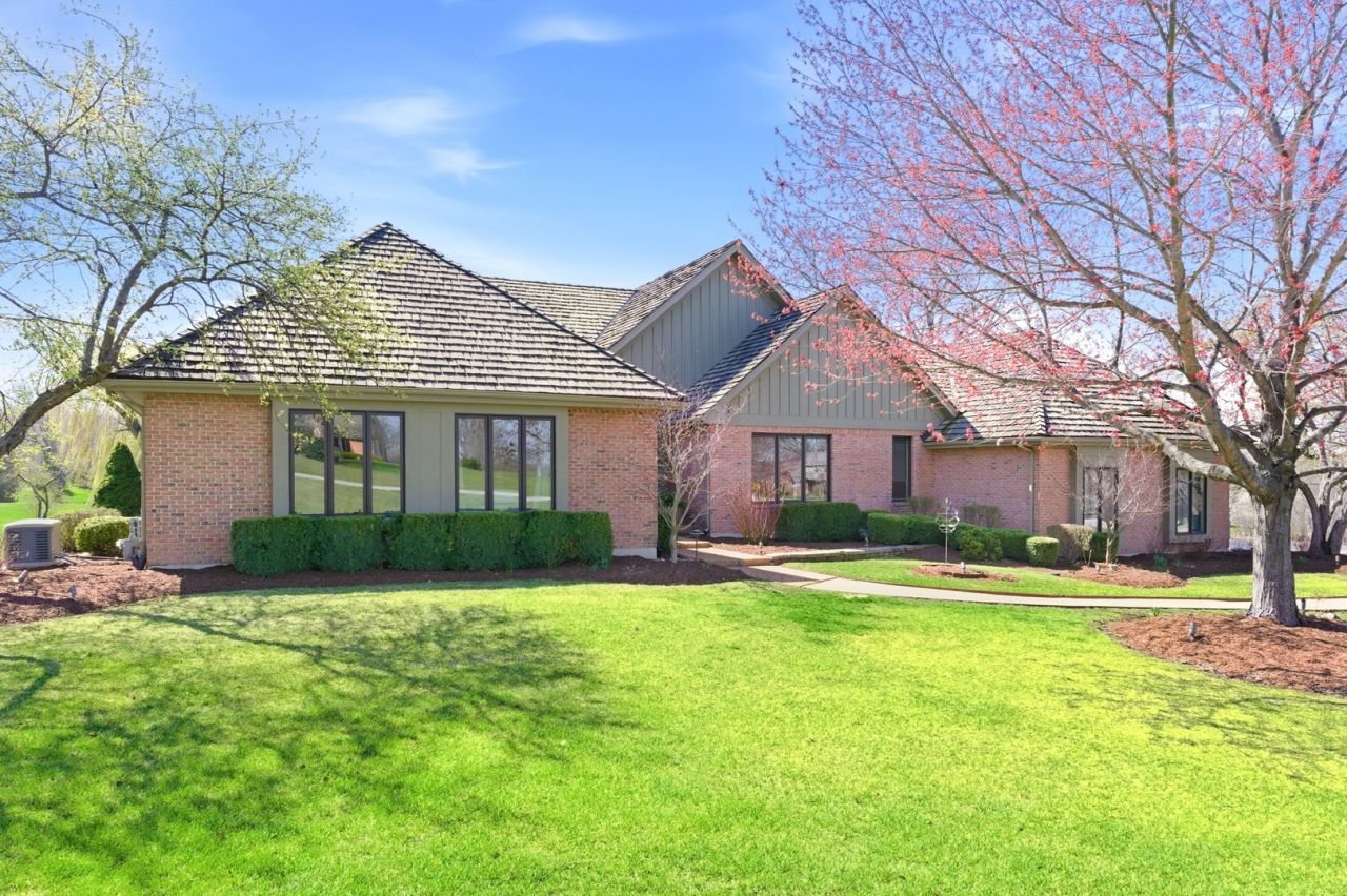 25955 TIMBERLAKE Road , Barrington, IL 60010