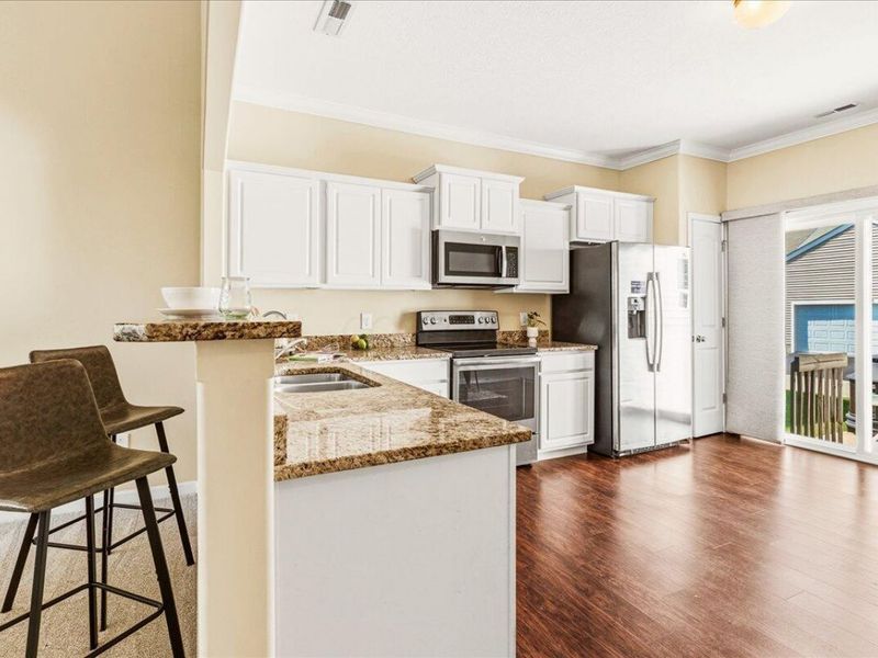 5648 Long Branch Place, Columbus, OH 43228 Photo 8