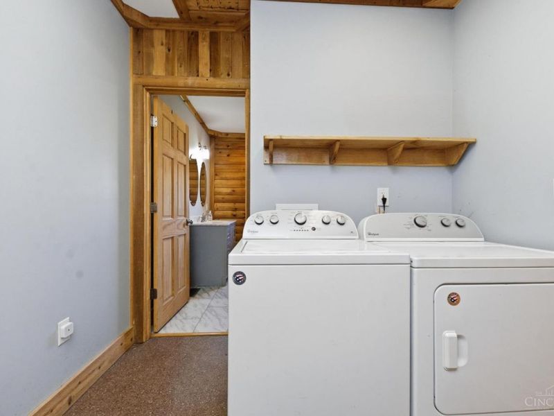 10709 Day Hill Arnheim Road, Franklin Twp, OH 45121 Photo 12