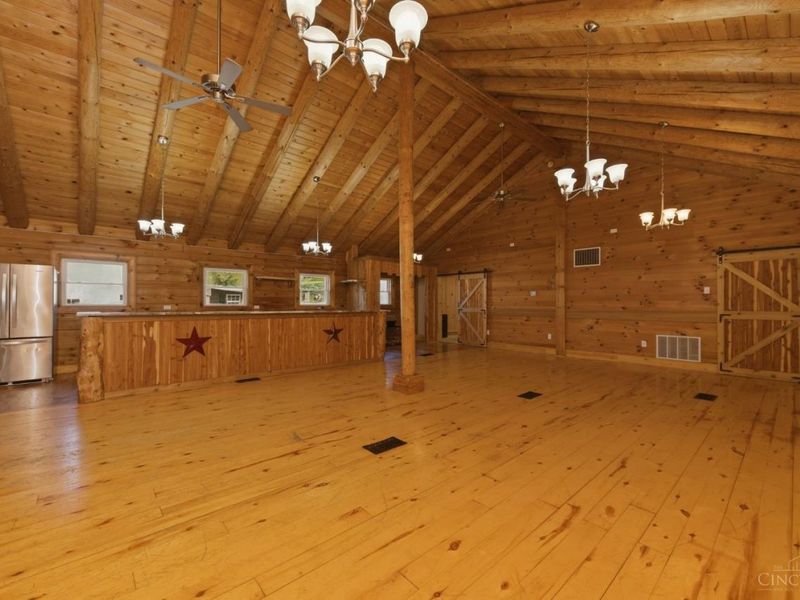 10709 Day Hill Arnheim Road, Franklin Twp, OH 45121 Photo 3