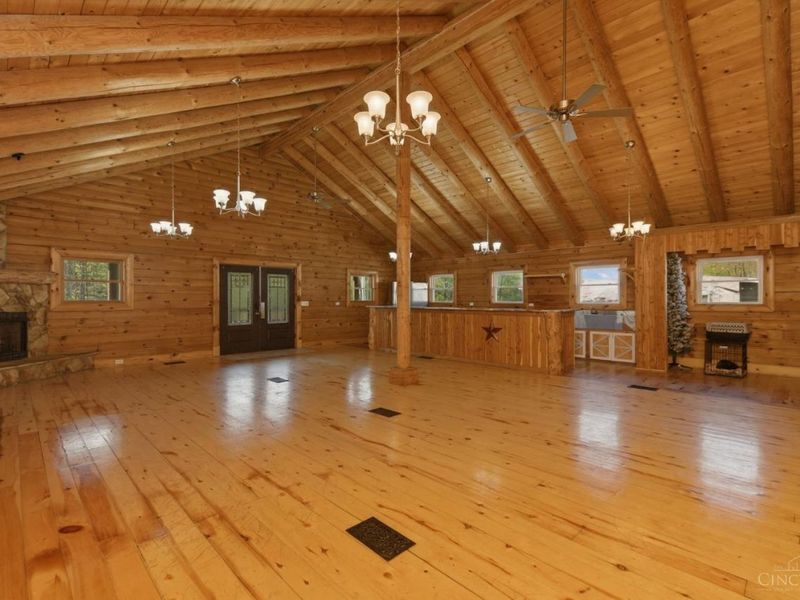 10709 Day Hill Arnheim Road, Franklin Twp, OH 45121 Photo 4