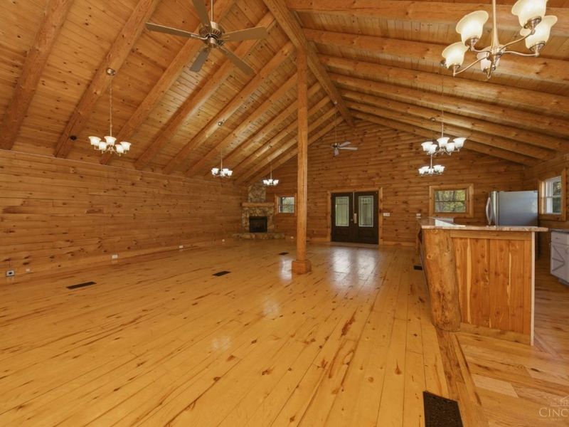 10709 Day Hill Arnheim Road, Franklin Twp, OH 45121 Photo 6