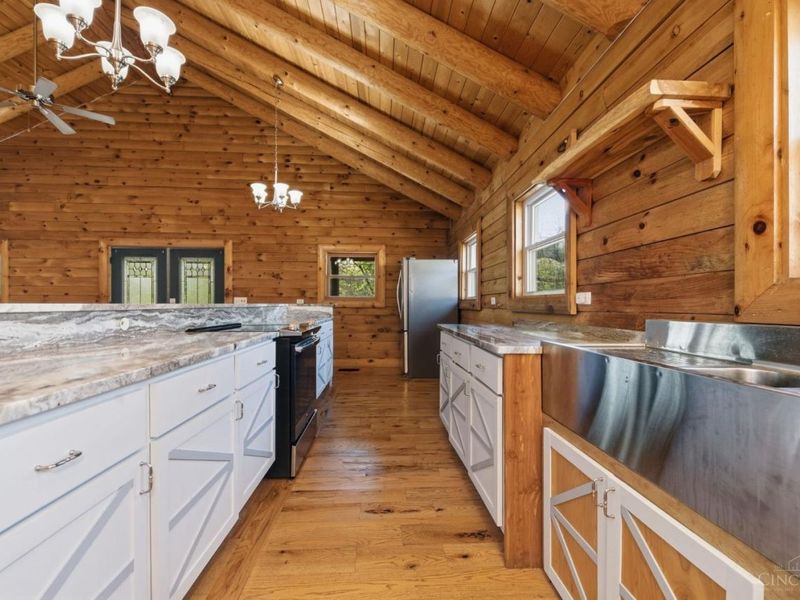 10709 Day Hill Arnheim Road, Franklin Twp, OH 45121 Photo 9