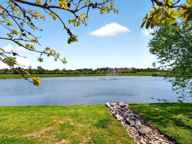 1364 Cotswold Lane, Hamilton, OH 45013 Photo 28