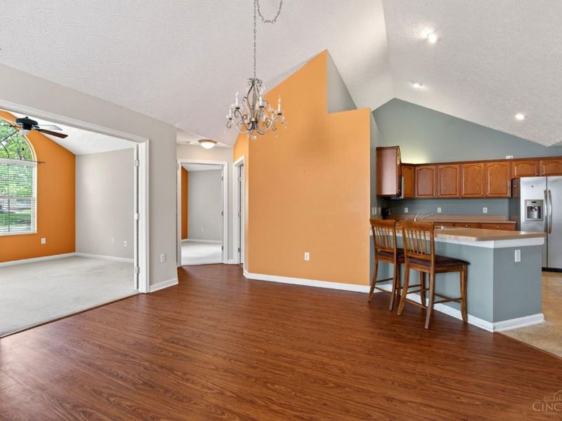 1364 Cotswold Lane, Hamilton, OH 45013 Photo 9