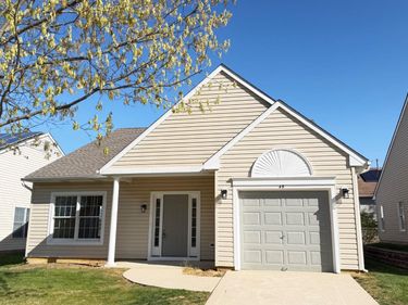 49 WAGON WHEEL LANE, COLUMBUS, NJ 08022