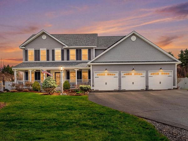 30 Hunter Mill Way, Londonderry, NH 03053