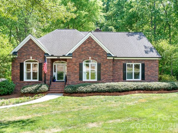 199 Buckingham Place Road, Mooresville, NC 28115
