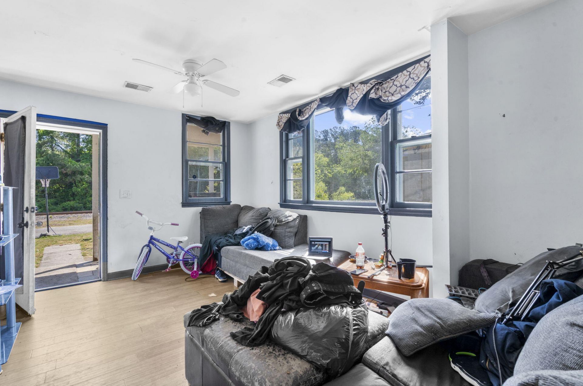 5869 Kirkwood Avenue Photo 12