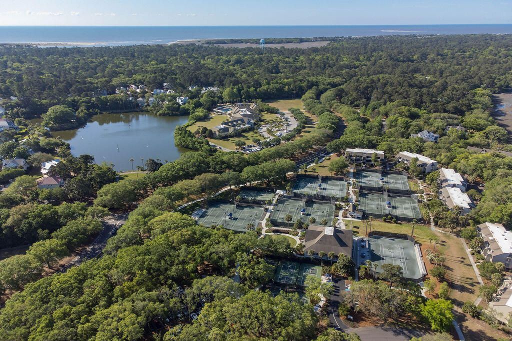 2469 Racquet Club Drive Photo 48