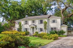 32 Jamestown Road photo 4