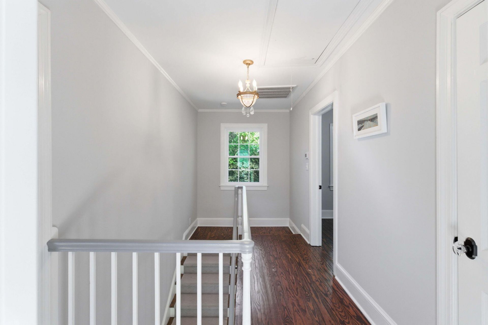 32 Jamestown Road Photo 34