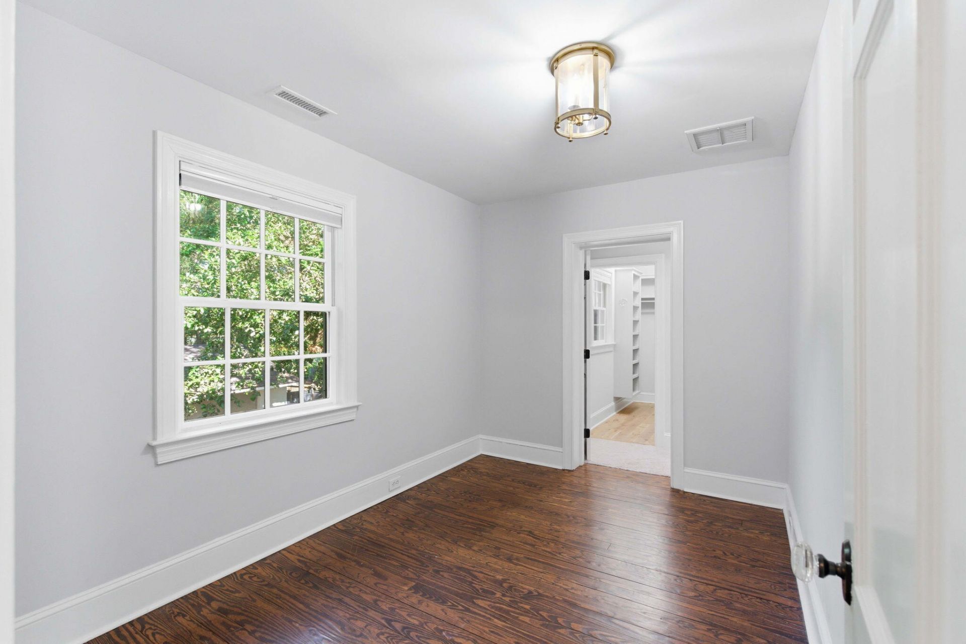 32 Jamestown Road Photo 45