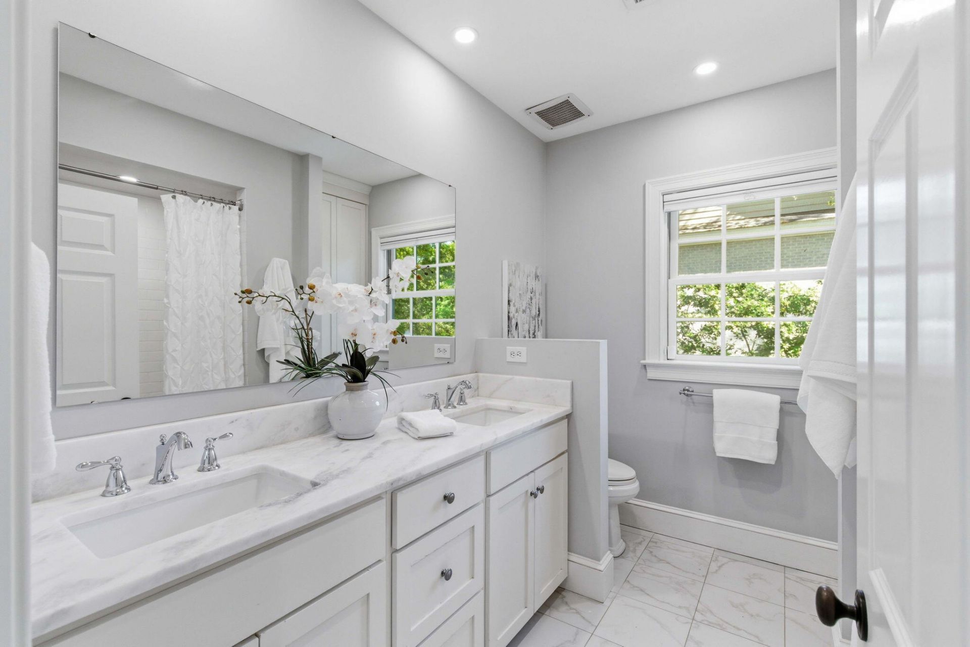 32 Jamestown Road Photo 47