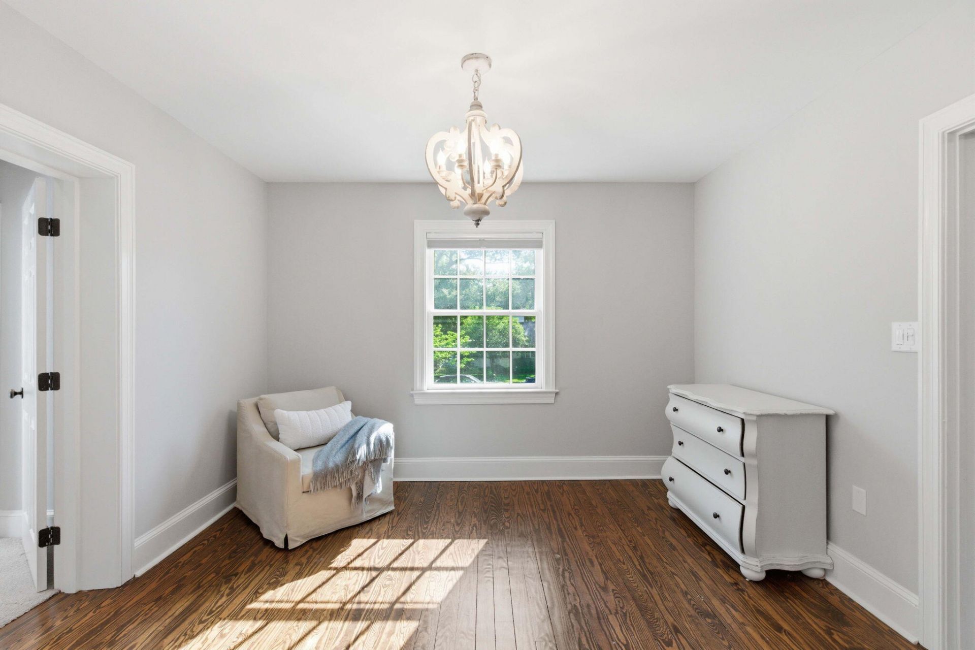 32 Jamestown Road Photo 50