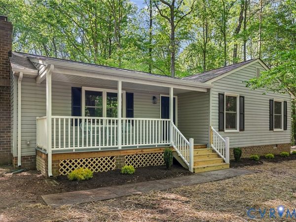 640 Oak Springs Drive, Aylett, VA 23009