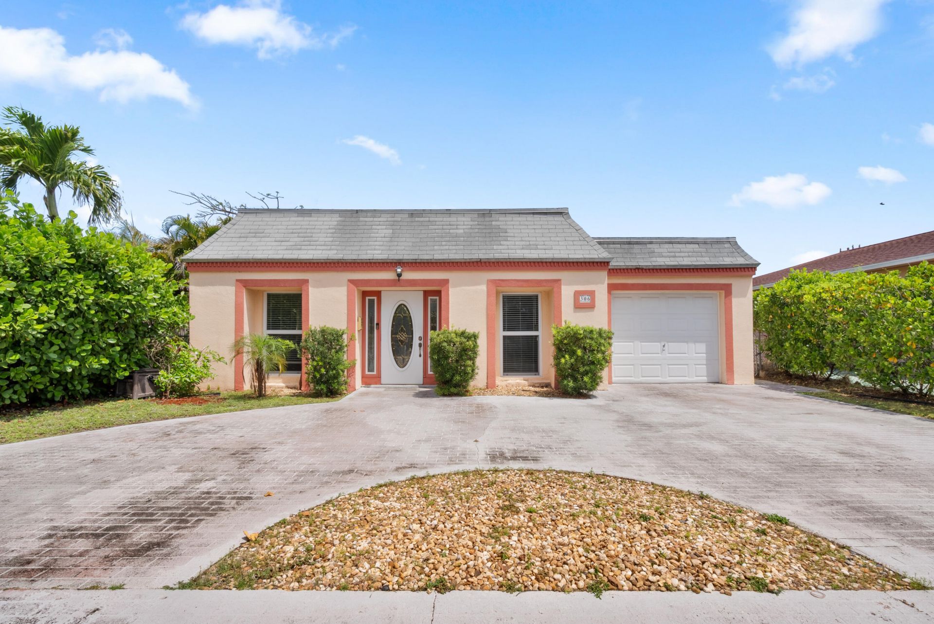 306 18th Avenue N, Lake Worth Beach, FL 33460 Photo