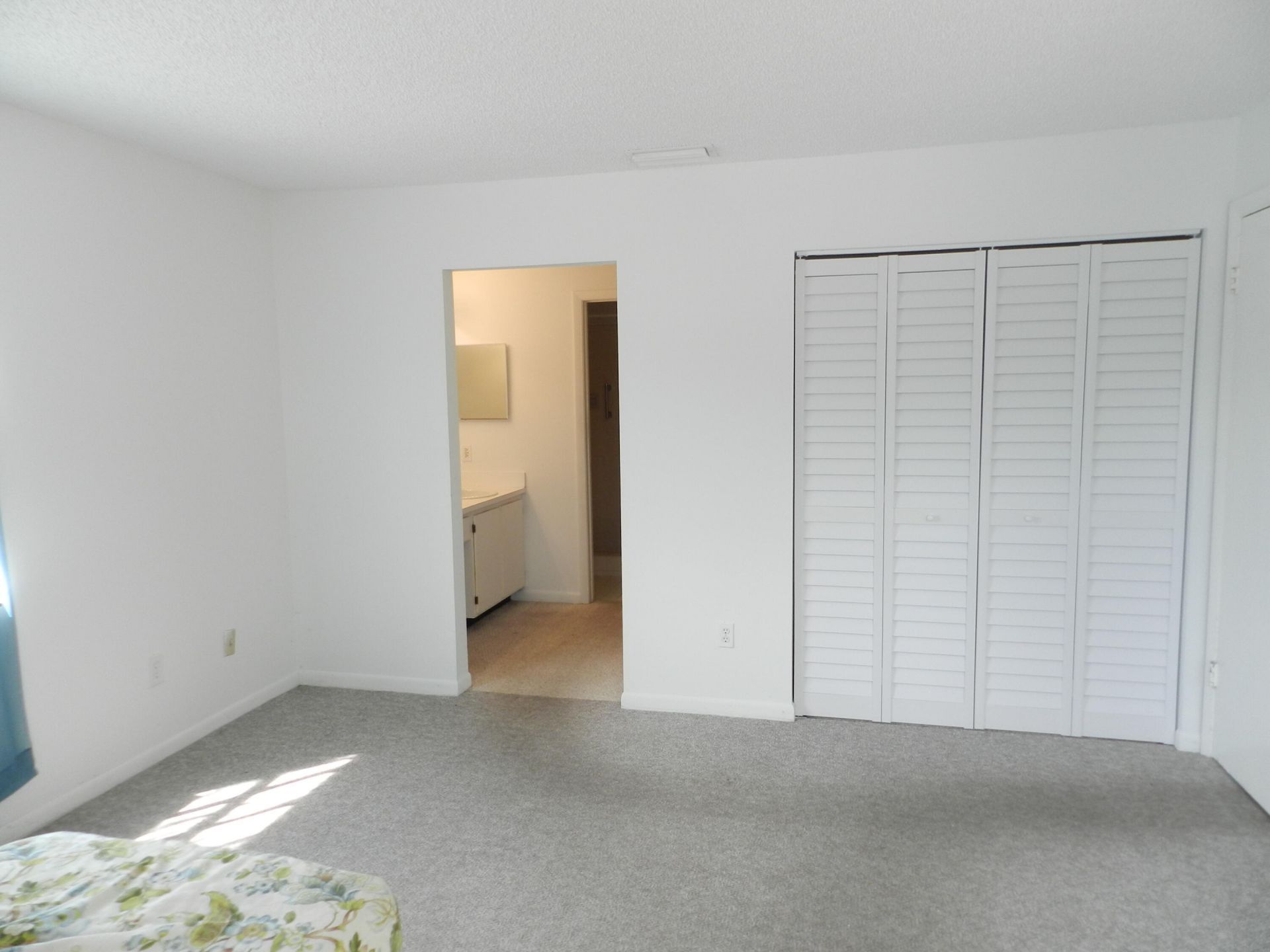 1110 E Lakeview Dr Drive E, Royal Palm Beach, FL 33411 Photo
