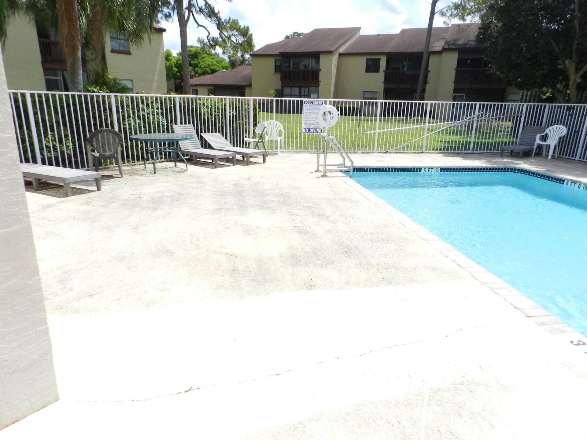1110 E Lakeview Dr Drive E, Royal Palm Beach, FL 33411 Photo