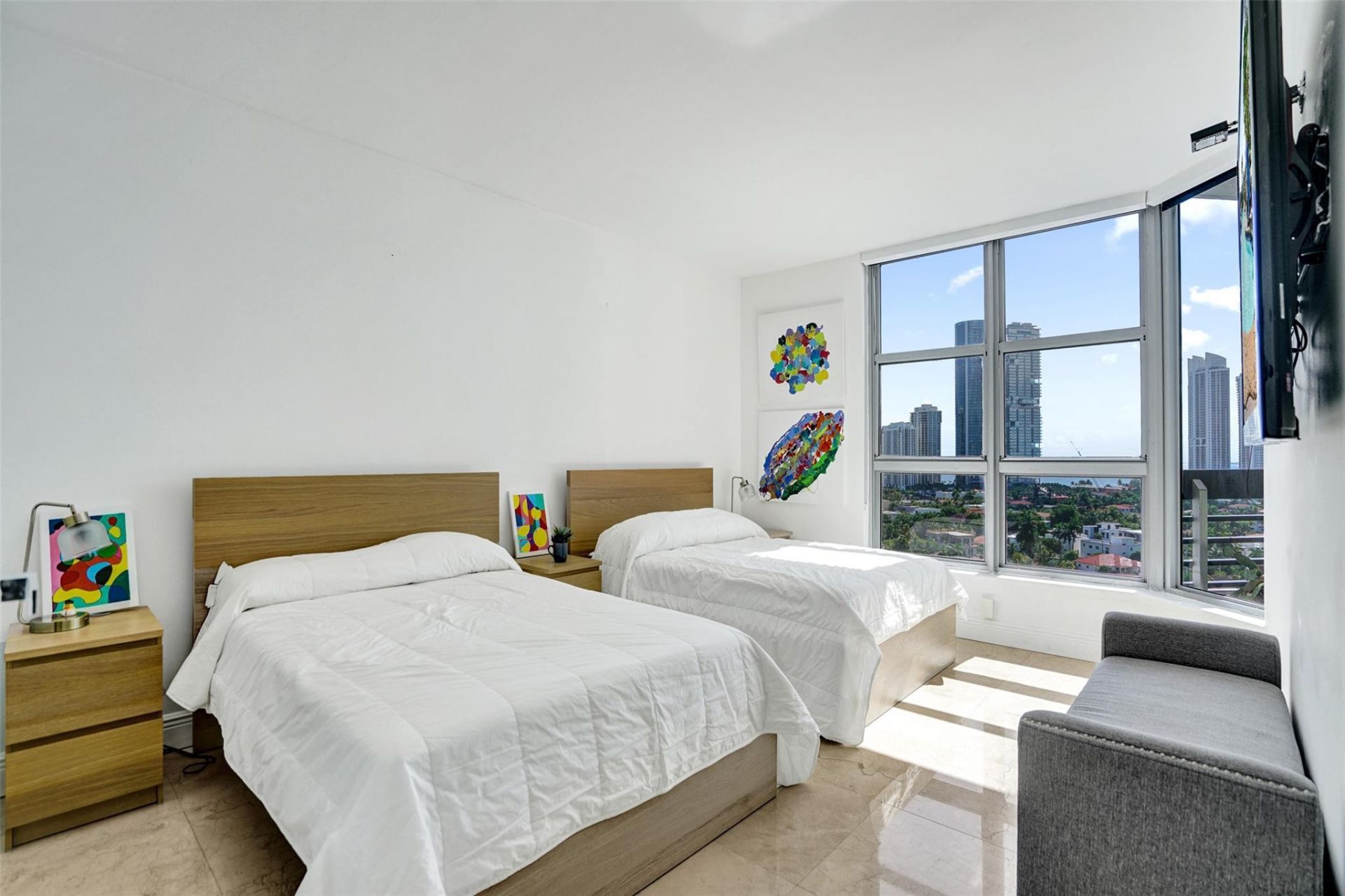 19101 NE 36th Court, Unit 1709, Aventura, FL 33180 Photo