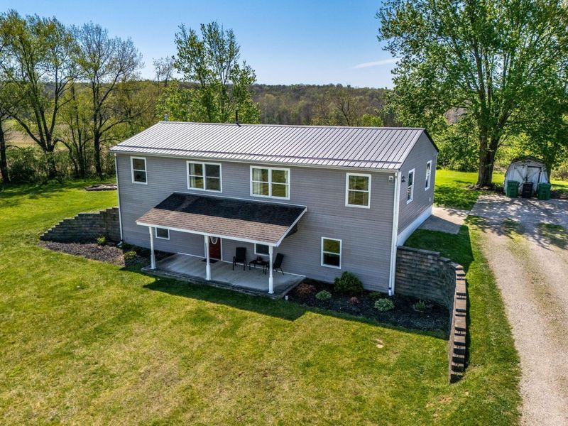 4199 Hopewell Indian Road NW, Glenford, OH 43739 Photo 1