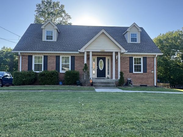 1020 Foxmoor Dr , Clarksville, TN 37042