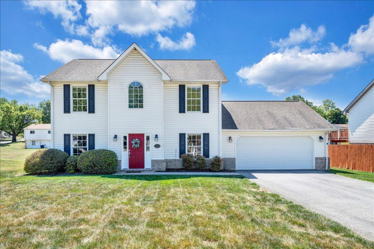 4310 Quail Dr Nw, Roanoke, VA 24017 Main Photo