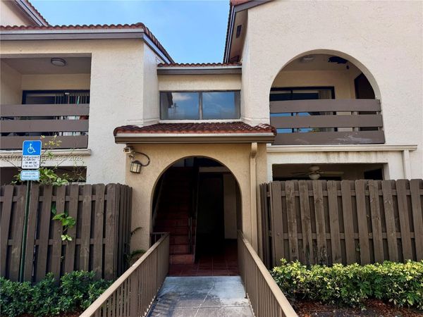 8811 SW 123rd Ct , Unit 203-1, Miami, FL 33186