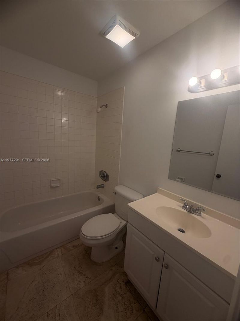 8811 SW 123rd Ct, Unit 203-1, Miami, FL 33186 Photo