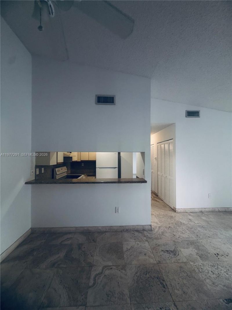 8811 SW 123rd Ct, Unit 203-1, Miami, FL 33186 Photo