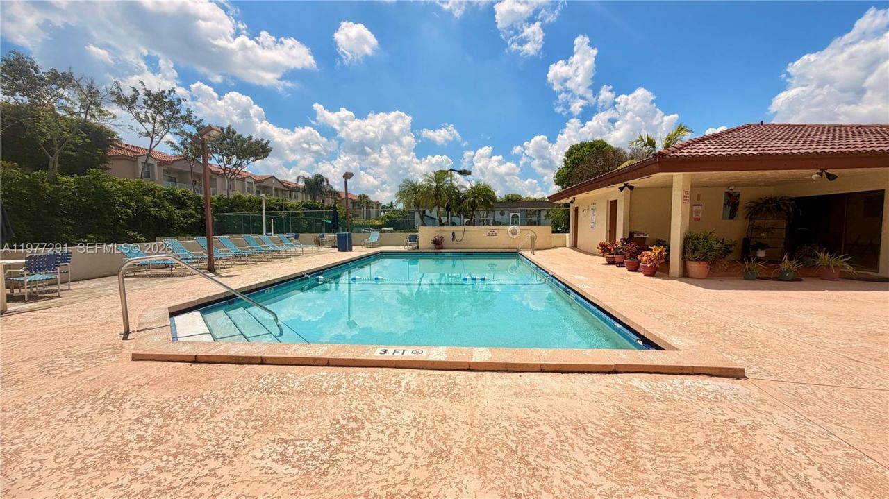 8811 SW 123rd Ct, Unit 203-1, Miami, FL 33186 Photo