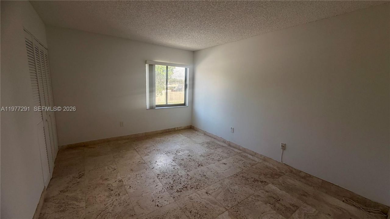 8811 SW 123rd Ct, Unit 203-1, Miami, FL 33186 Photo