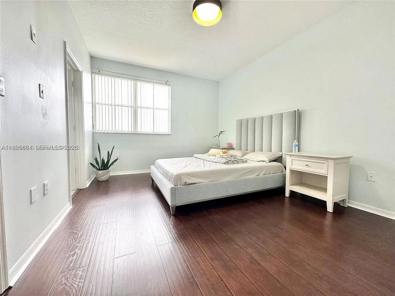 10679 SW 6th St, Unit 902, Pembroke Pines, FL 33025 Photo