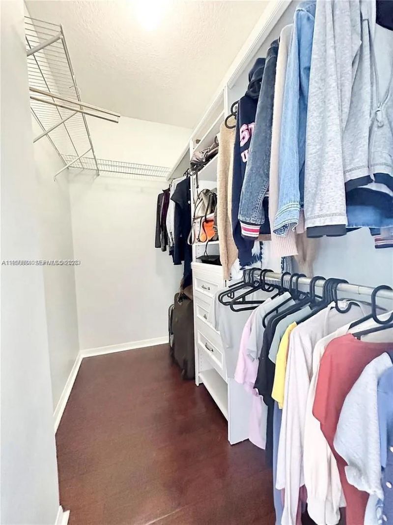 10679 SW 6th St, Unit 902, Pembroke Pines, FL 33025 Photo