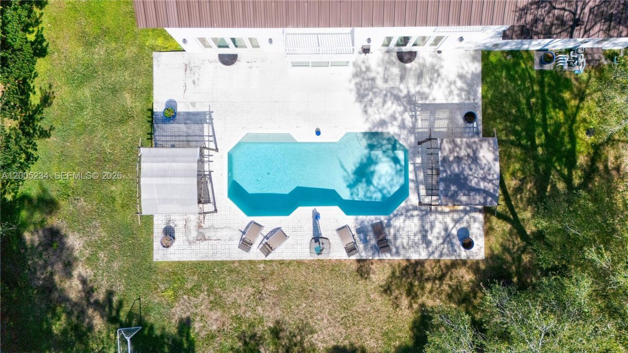 7330 SW 165th St, Palmetto Bay, FL 33157 Photo