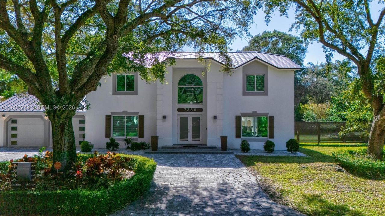 7330 SW 165th St, Palmetto Bay, FL 33157 Photo