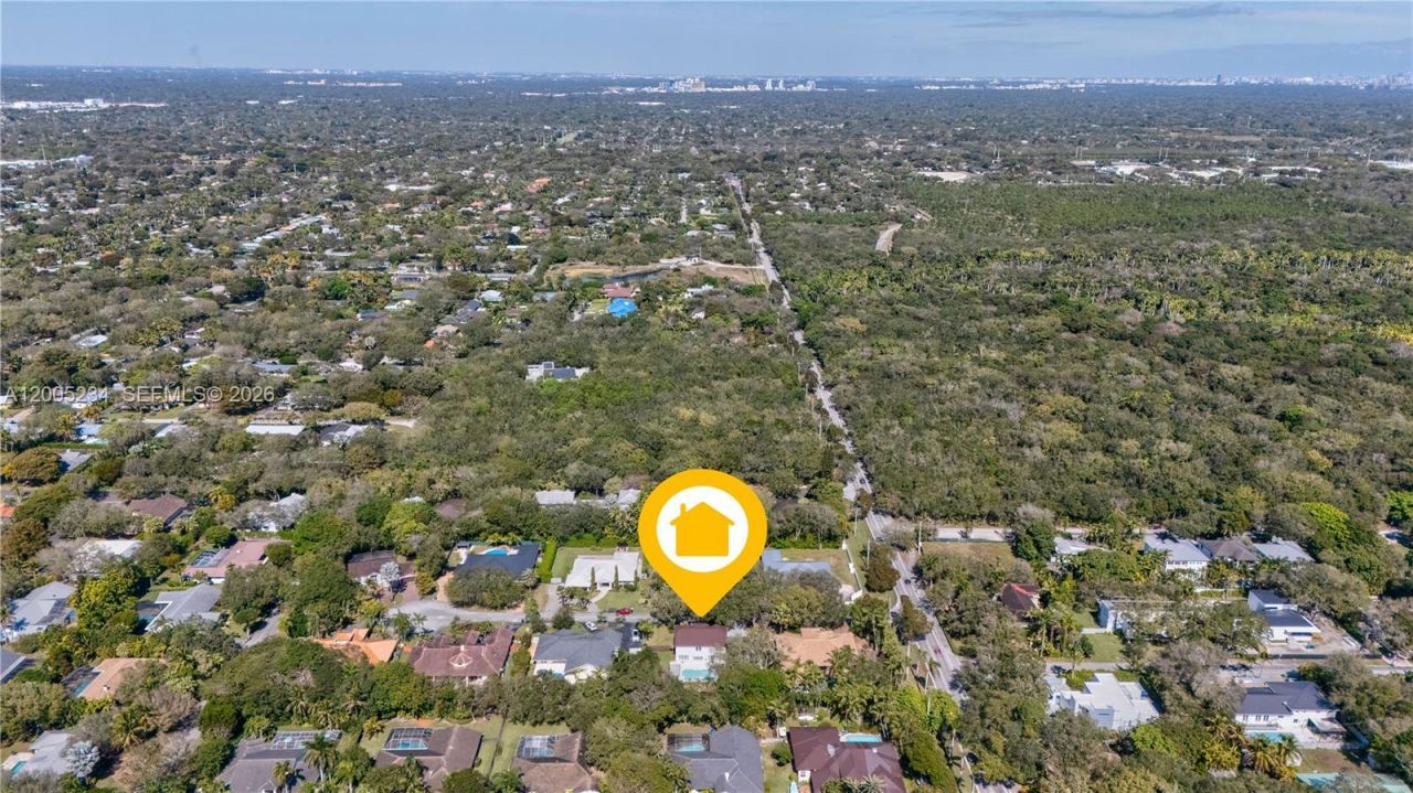 7330 SW 165th St, Palmetto Bay, FL 33157 Photo