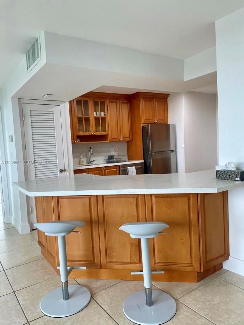 9800 W Bay Harbor Dr , Unit 603, Bay Harbor Islands, FL 33154 Photo