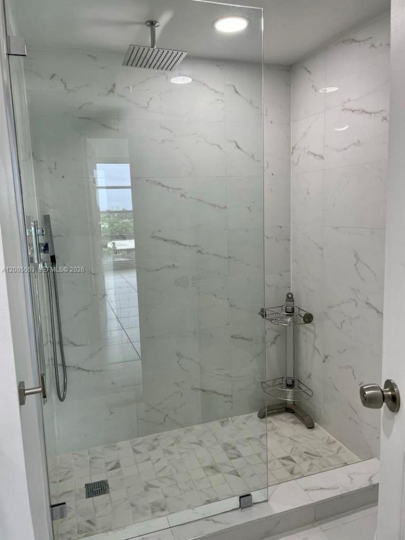 9800 W Bay Harbor Dr , Unit 603, Bay Harbor Islands, FL 33154 Photo