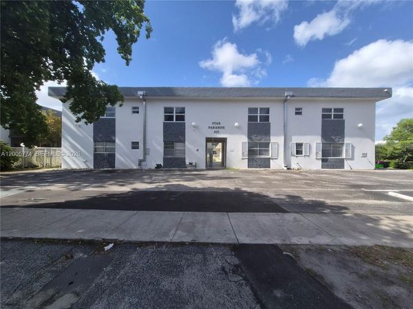 Unit 202, Hallandale Beach, FL 33009