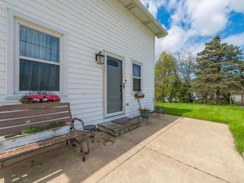 10716 Green, Wakeman, OH 44889 Photo 3