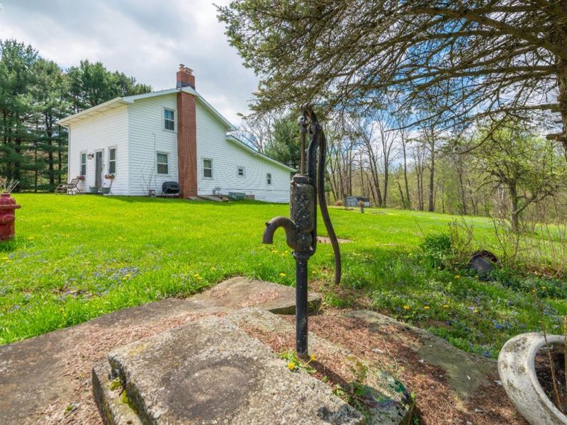 10716 Green, Wakeman, OH 44889 Photo 4