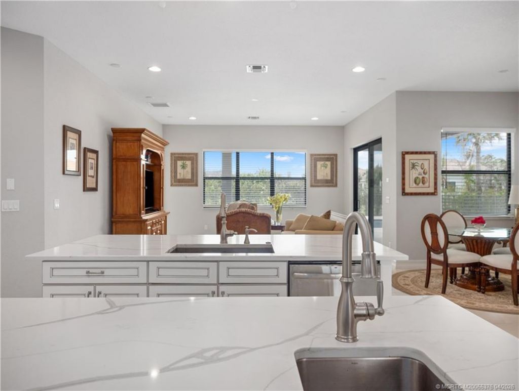 2912 SW English Garden Drive, Palm City, FL 34990 Photo