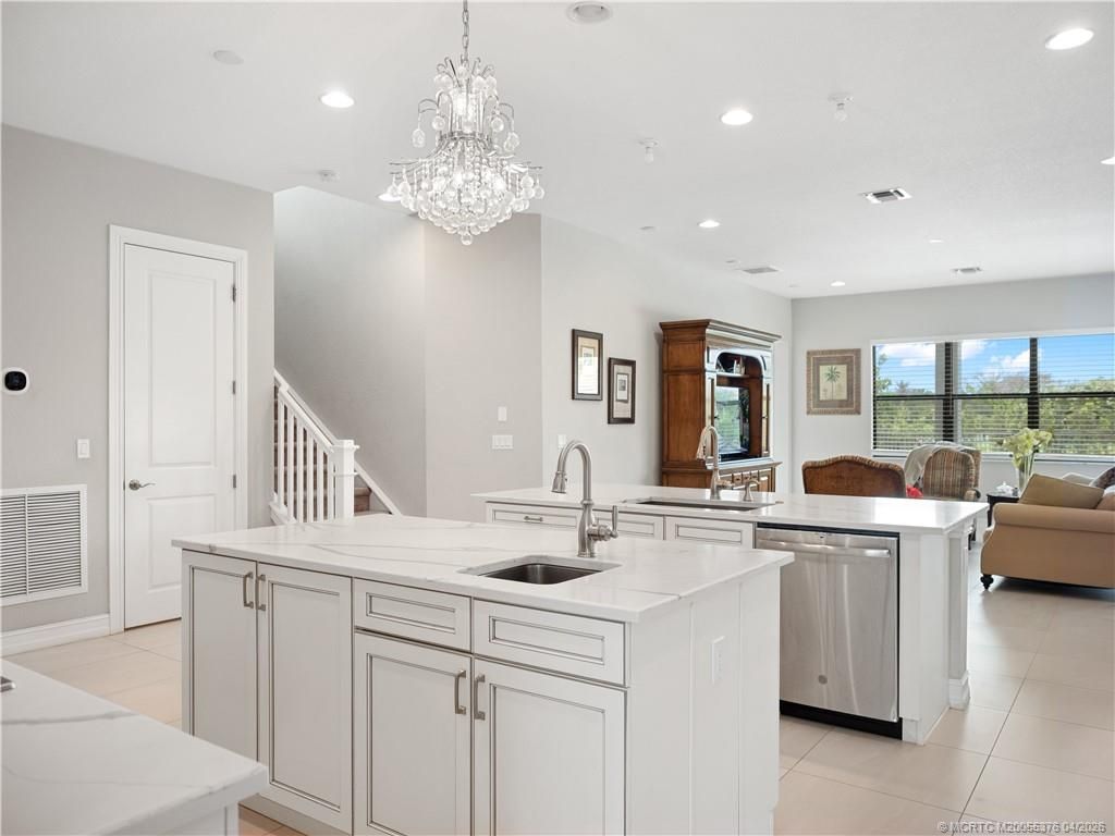 2912 SW English Garden Drive, Palm City, FL 34990 Photo