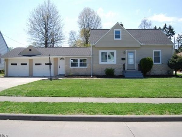 9417 Fernhill Avenue , Parma, OH 44129