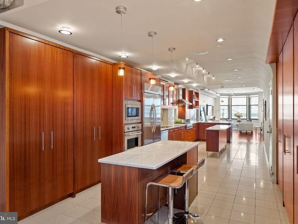 1606 CHESTNUT STREET , Unit 2, PHILADELPHIA, PA 19103