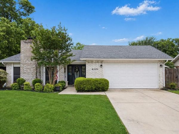 4020 Dogwood Lane , Fort Worth, TX 76137