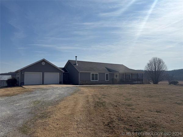 8840 N Highway 43 , Maysville, AR 72747