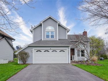9 White Oak Bend , Rochester, NY 14624